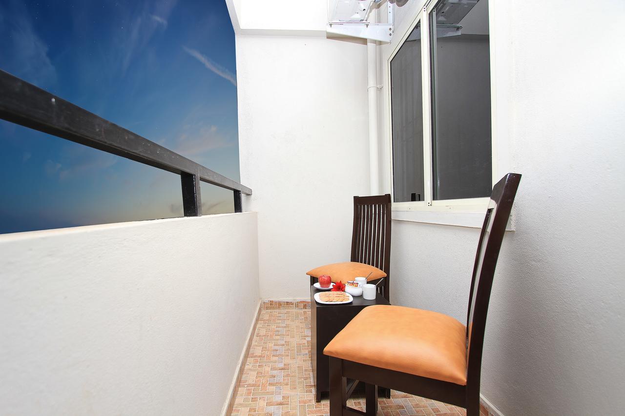 Arra Suites Kempegowda Airport Hotel Bangalore Exteriör bild