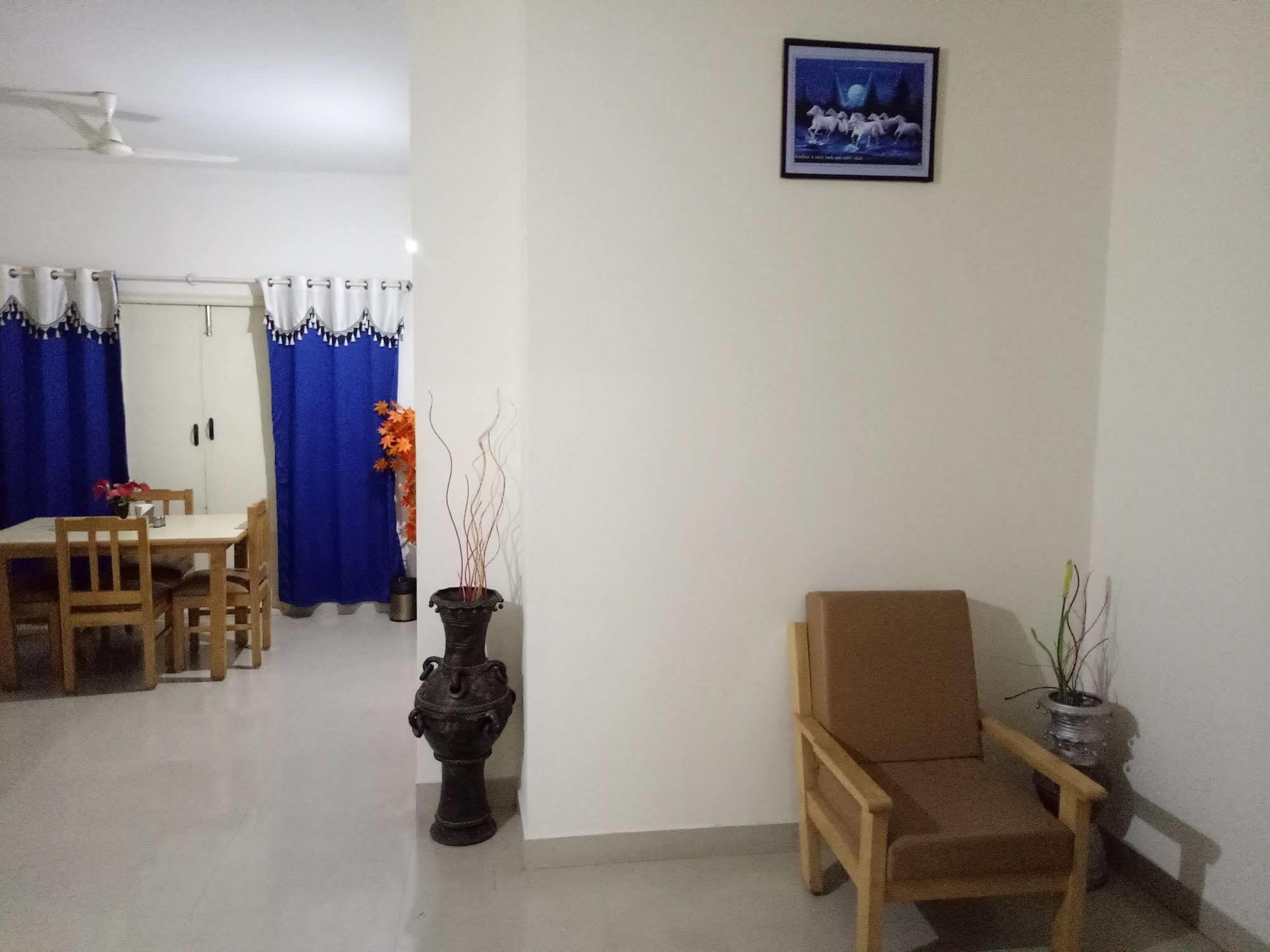 Arra Suites Kempegowda Airport Hotel Bangalore Exteriör bild