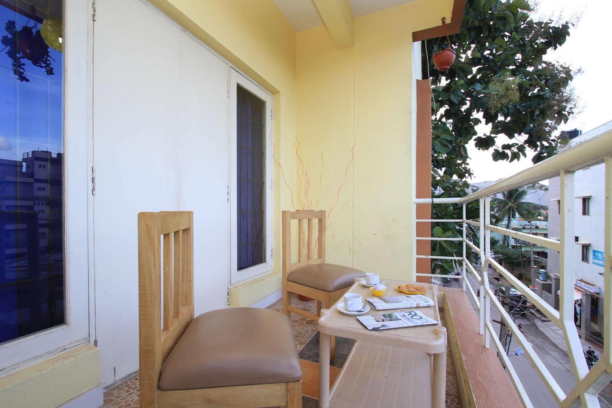 Arra Suites Kempegowda Airport Hotel Bangalore Exteriör bild