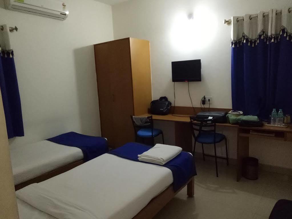 Arra Suites Kempegowda Airport Hotel Bangalore Exteriör bild