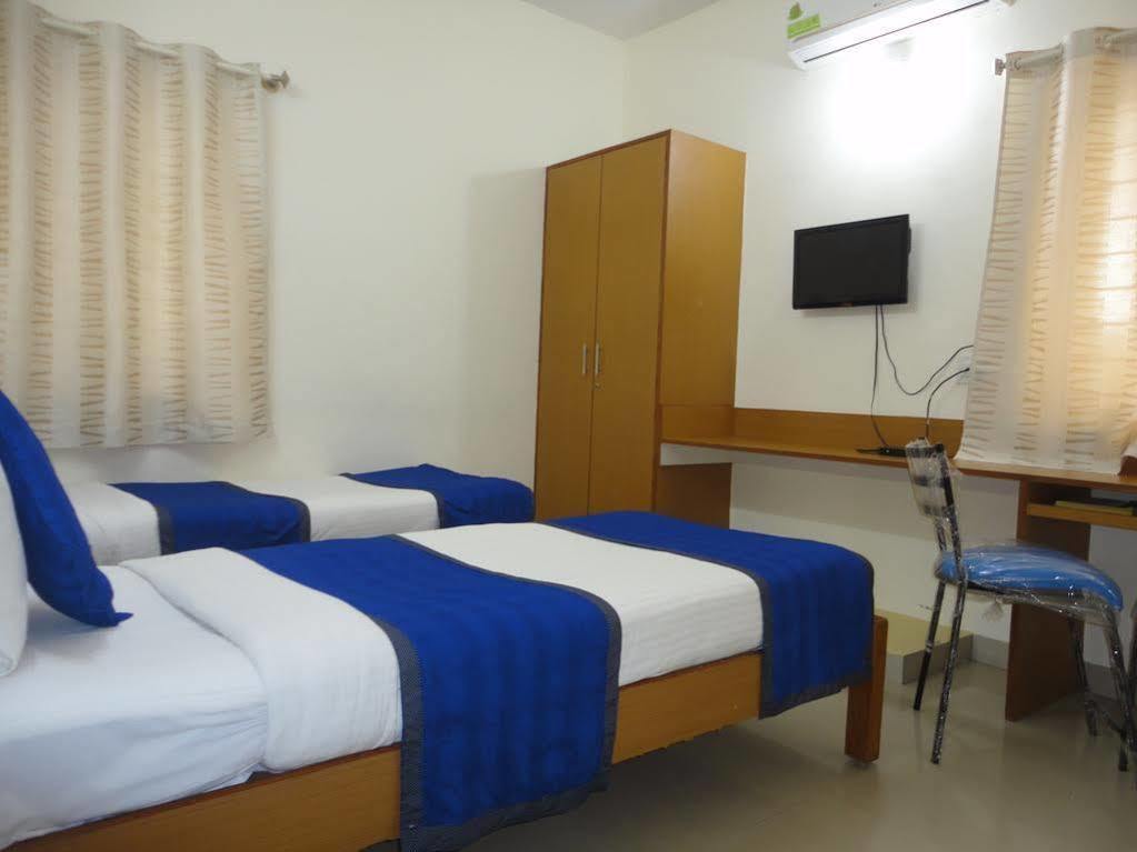 Arra Suites Kempegowda Airport Hotel Bangalore Exteriör bild