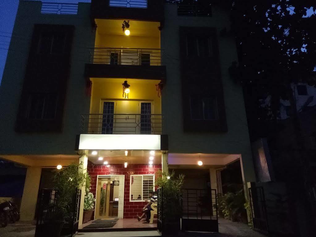 Arra Suites Kempegowda Airport Hotel Bangalore Exteriör bild