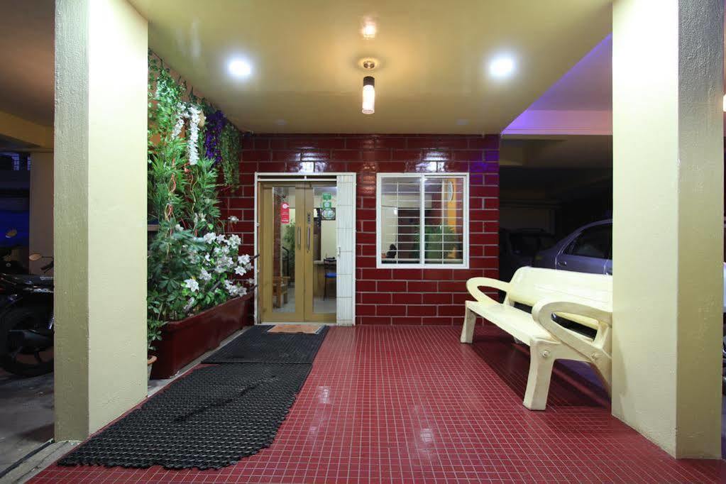 Arra Suites Kempegowda Airport Hotel Bangalore Exteriör bild