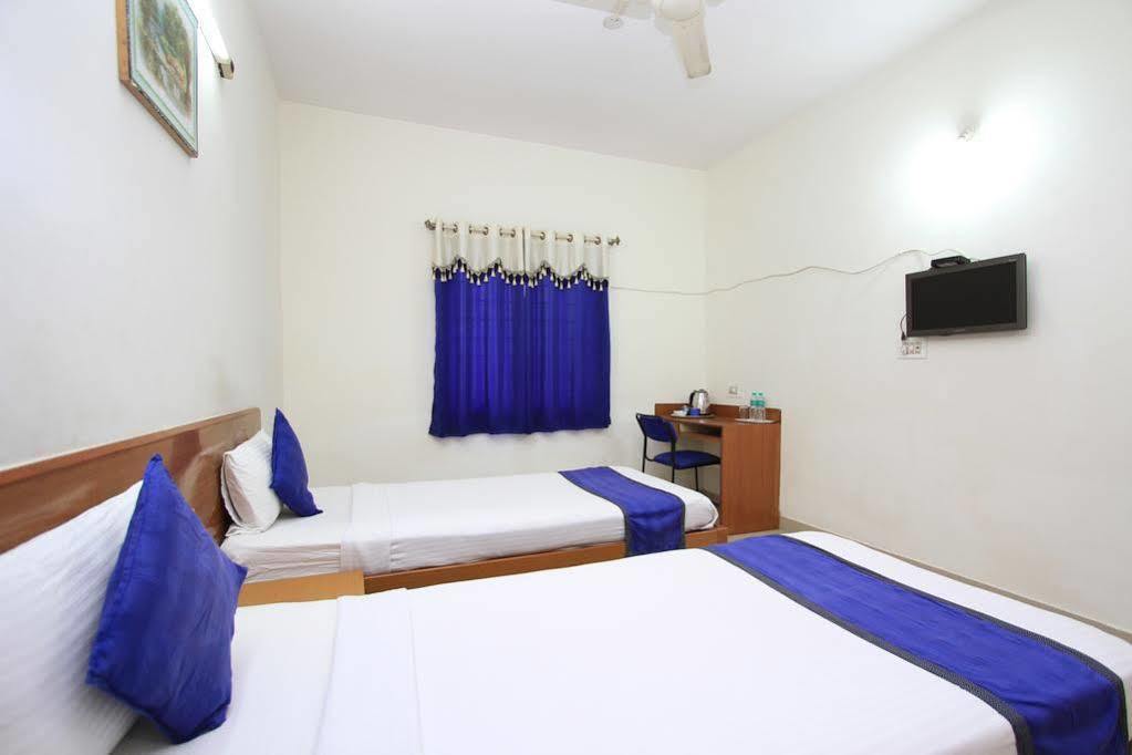 Arra Suites Kempegowda Airport Hotel Bangalore Exteriör bild